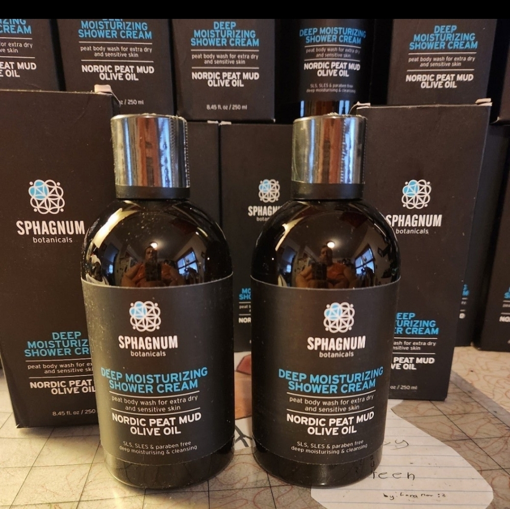 Deep moisturizing shower cream for eczema